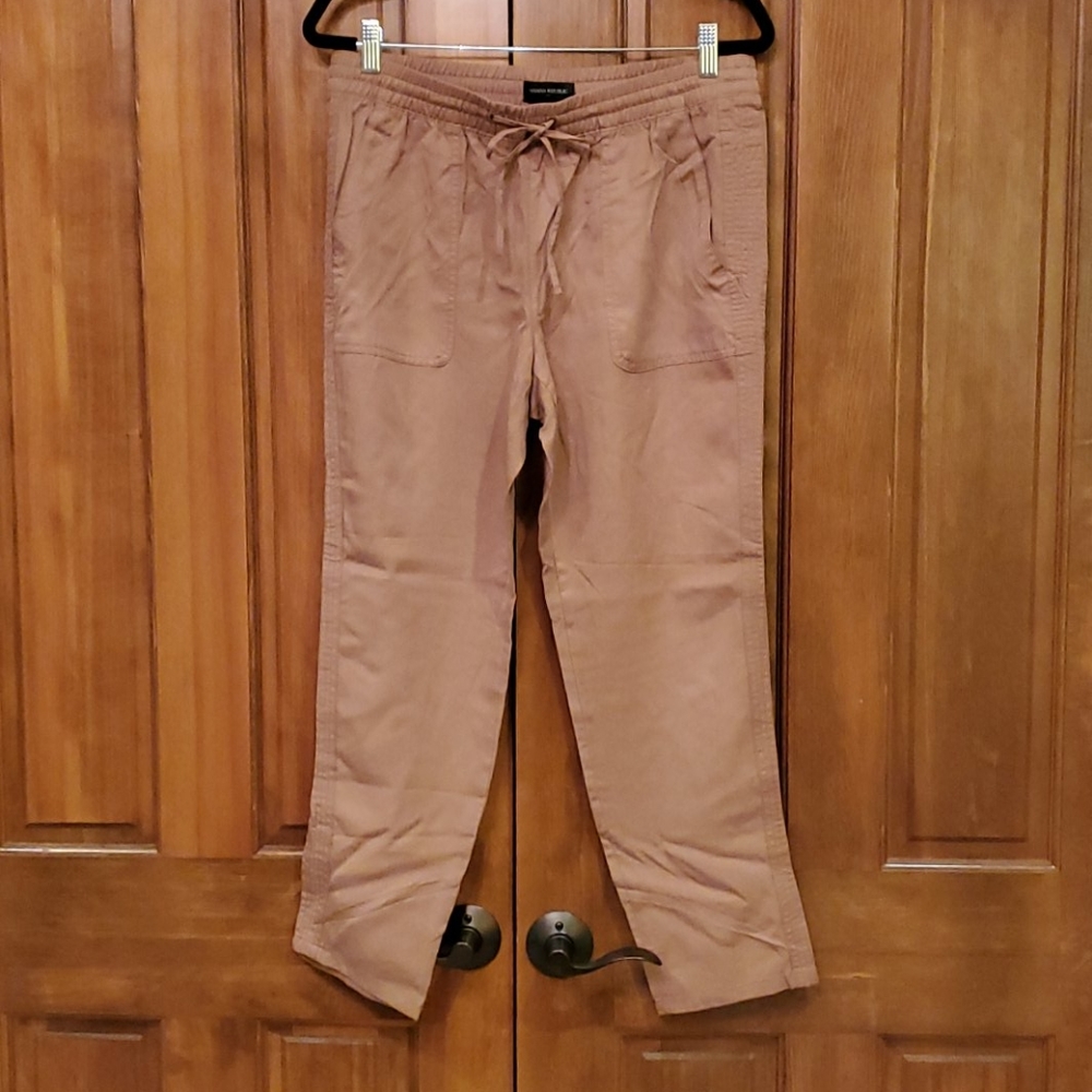 Banana Republic Factory tencel cargo pants